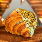Croissant artesanal de pistache